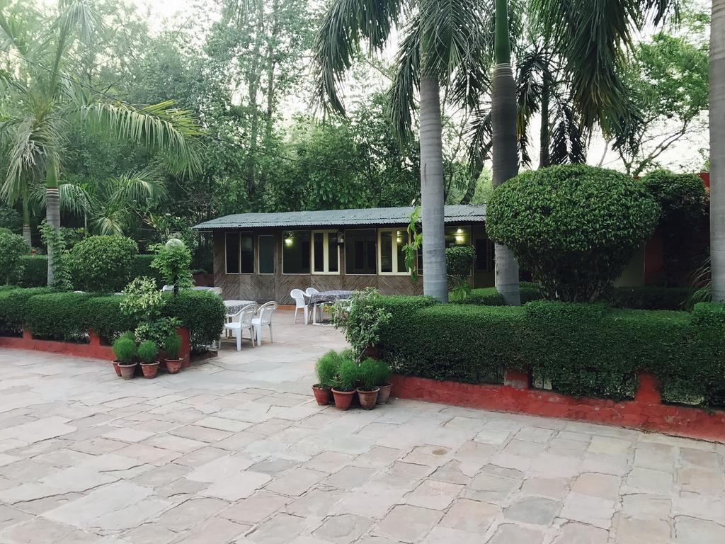 Hotel Sheela, 100M From Taj Mahal Agra  Dış mekan fotoğraf